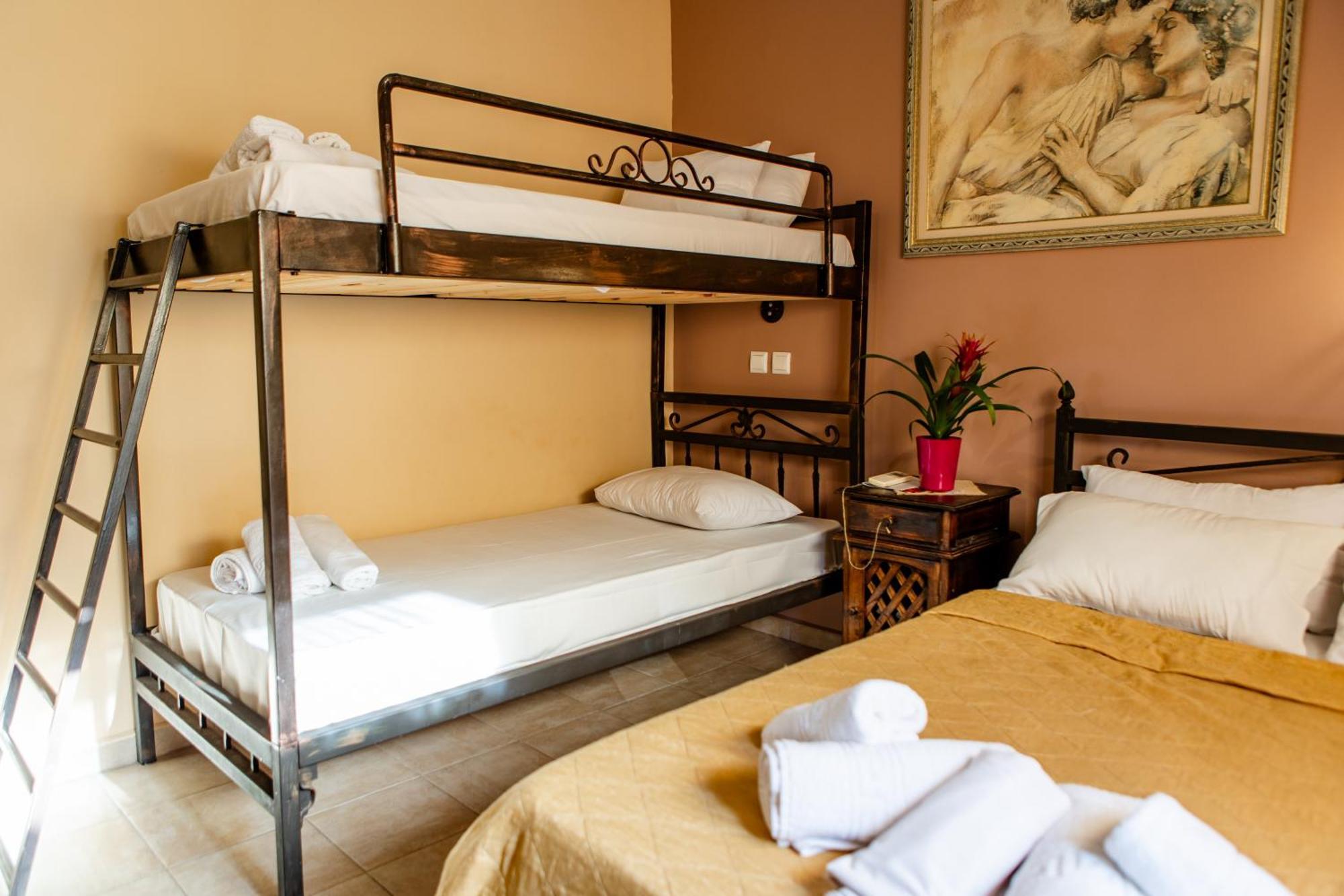Xenia Palace Luxury Apartments Vrasná Esterno foto